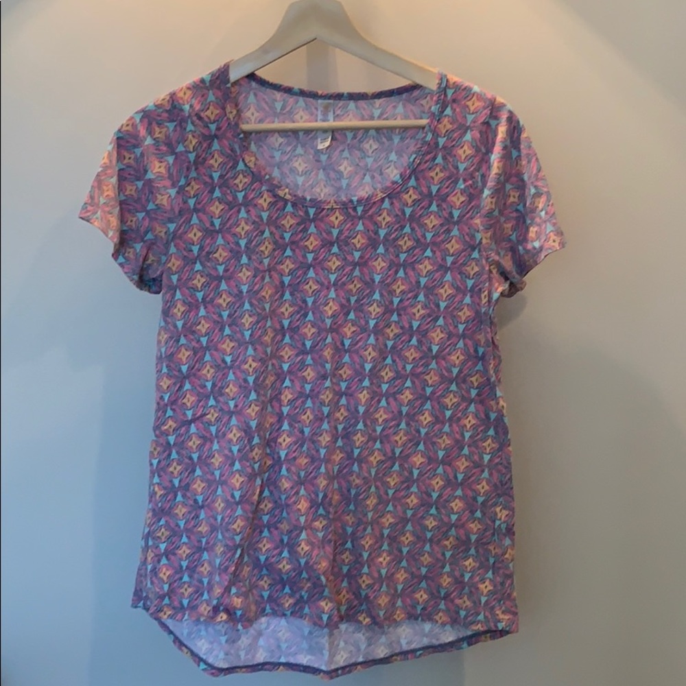 Lula roe classic T